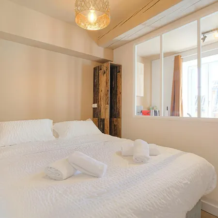 Apartment Wellin'ars *