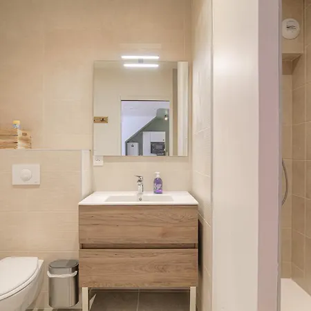 Apartment Wellin'ars *